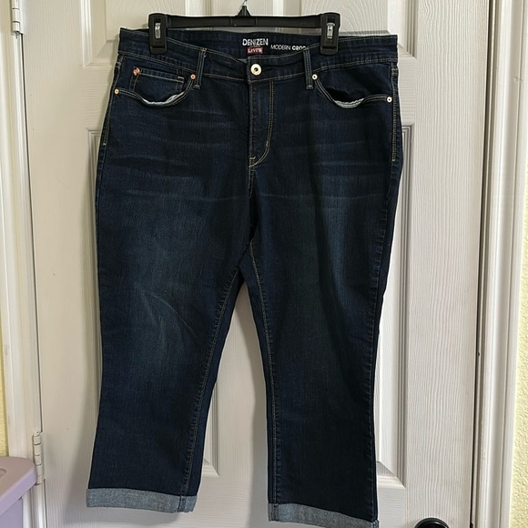 Denizen From Levi’s Modern Crop Jeans - Blue Denim 18 W-34 Like New Condition - Picture 1 of 4